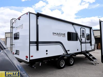 2025 Grand Design Imagine XLS - Photo 6