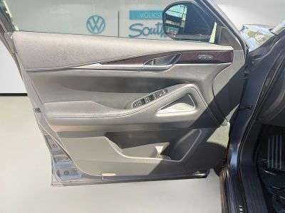 2023 INFINITI QX60 — photo 20 view