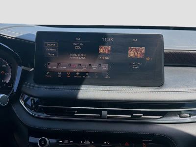 2023 INFINITI QX60 — photo 12 view