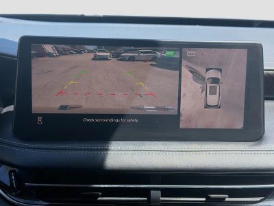 2023 INFINITI QX60 — photo 14 view
