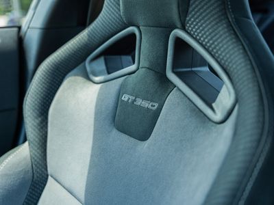 2020 Ford Mustang - Photo 36