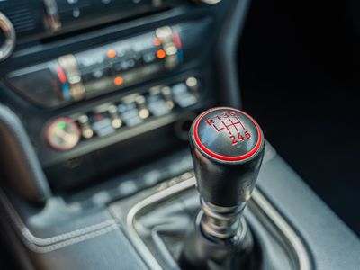 2020 Ford Mustang - Photo 33