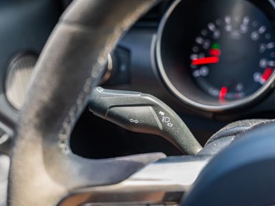 2020 Ford Mustang - Photo 30