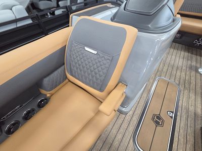 2026 Harris Flotebote SUNLINER 230 - Photo 12