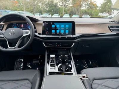 2026 Volkswagen Atlas — photo 9 view