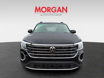 2026 Volkswagen Atlas — side profile view
