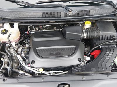 2023 Chrysler Voyager - Photo 9