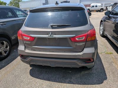 2018 Mitsubishi Outlander Sport - Photo 3