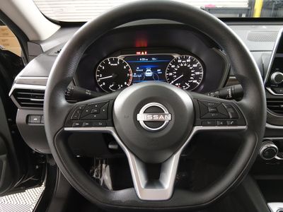 2025 Nissan Altima - Photo 12