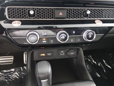2024 Honda Civic Sedan — photo 17 view