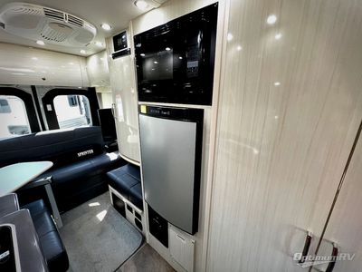 2020 Pleasure-Way Plateau - Photo 13