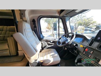 2026 Dynamax DX3 - Photo 11