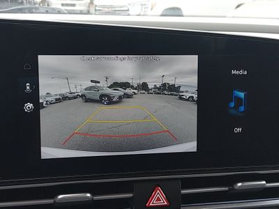 2024 Hyundai Elantra — photo 16 view