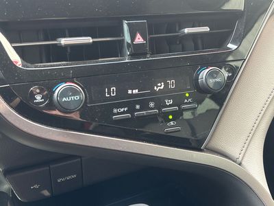 2023 Toyota Camry - Photo 14