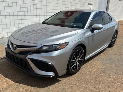 2023 Toyota Camry - Photo 1