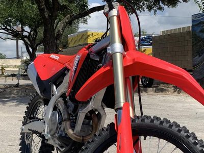 2026 Honda CRF250R — photo 9 view