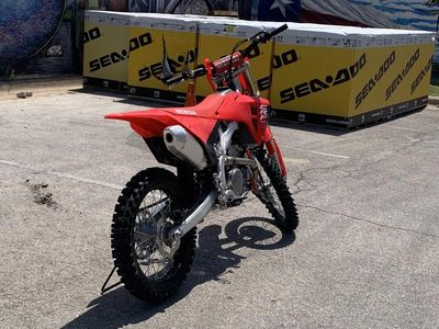 2026 Honda CRF250R — detail view