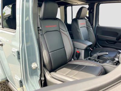2026 Jeep Wrangler — photo 27 view