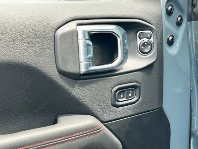 2026 Jeep Wrangler — photo 18 view
