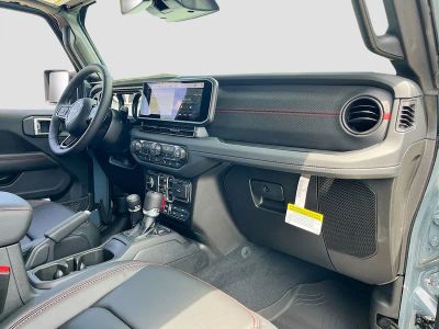 2026 Jeep Wrangler — photo 28 view