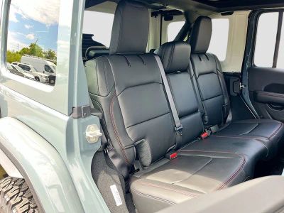 2026 Jeep Wrangler — photo 26 view