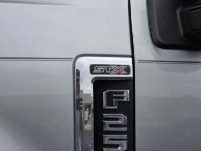2021 Ford F-250 - Photo 12
