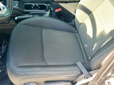 2022 Jeep Wrangler — photo 19 view