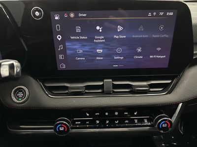2025 Chevrolet Equinox — photo 13 view