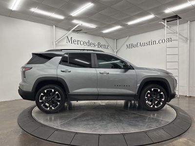 2025 Chevrolet Equinox — photo 8 view