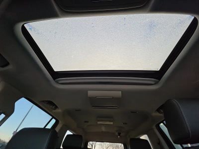 2016 Chevrolet Suburban - Photo 23