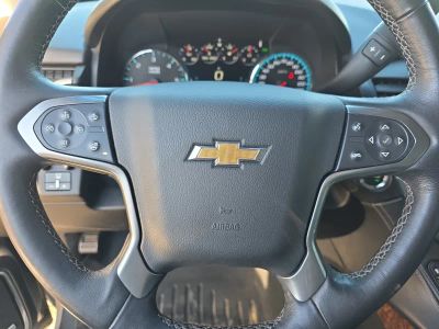 2016 Chevrolet Suburban - Photo 19