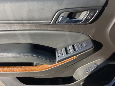 2016 Chevrolet Suburban - Photo 20