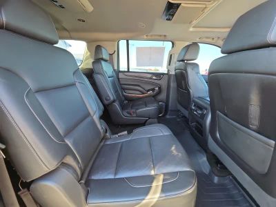 2016 Chevrolet Suburban - Photo 14