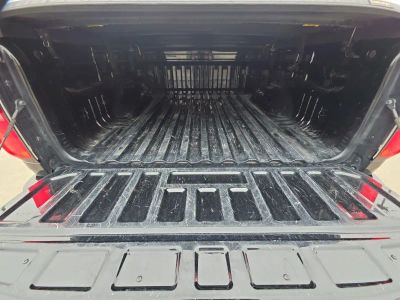 2022 Chevrolet Colorado - Photo 17