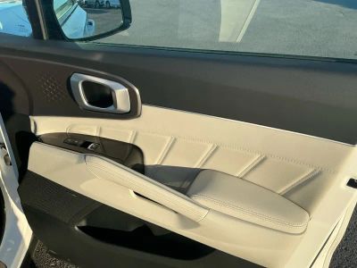 2026 Kia Sorento Hybrid — photo 21 view