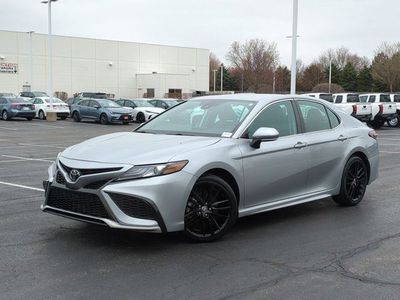 2024 Toyota Camry - Photo 2