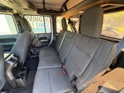 2020 Jeep Wrangler - Photo 8