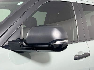 2024 Toyota Tundra — photo 10 view
