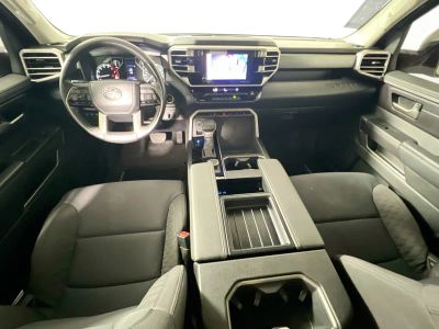 2024 Toyota Tundra — photo 25 view