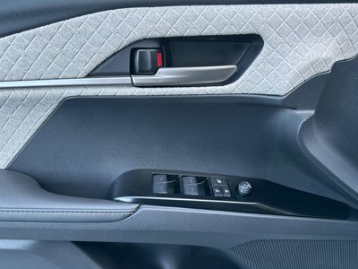 2026 Toyota Camry - Photo 12