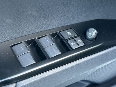 2026 Toyota Camry - Photo 13