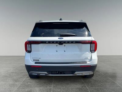2026 Ford Explorer — detail view