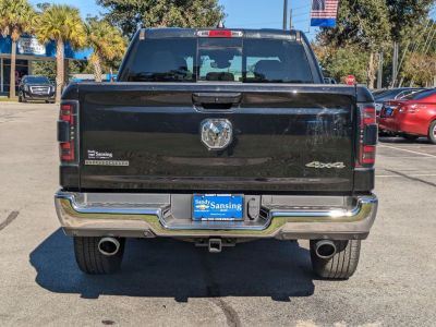 2022 Ram 1500 — interior view