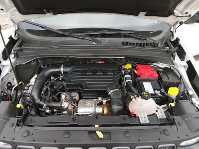 2023 Jeep Renegade - Photo 9