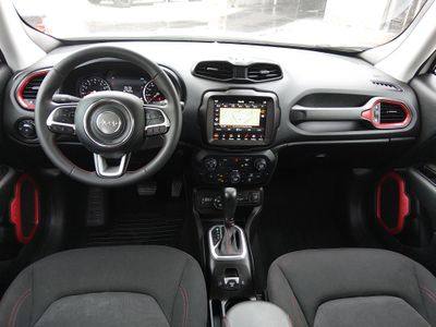2023 Jeep Renegade - Photo 23