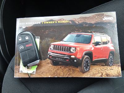 2023 Jeep Renegade - Photo 15