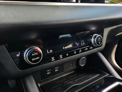2025 Mitsubishi Outlander — photo 25 view