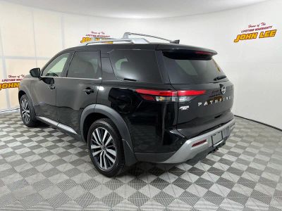 2022 Nissan Pathfinder — rear three-quarter view
