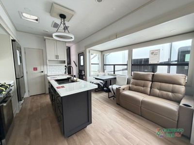 2026 Grand Design Solitude - Photo 13