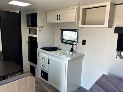 2026 Jayco Jay Flight SLX - Photo 8